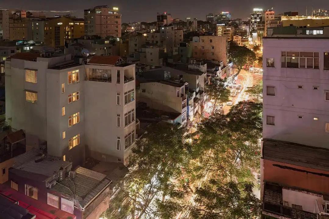 होटल C Hotel- De Tham Bui Vien Walking Street Ho Chi Minh City