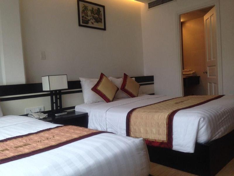 होटल C Hotel- De Tham Bui Vien Walking Street 3*